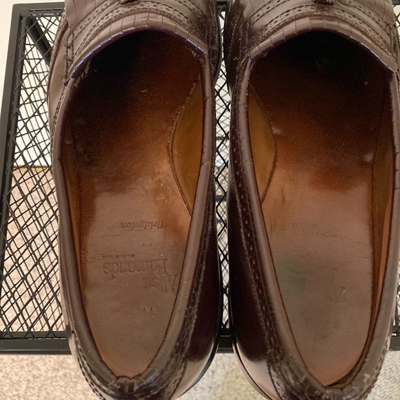 ALLEN Edmonds Bridgeton Burgundy Tassel Loafer. 10.5D. main image 9
